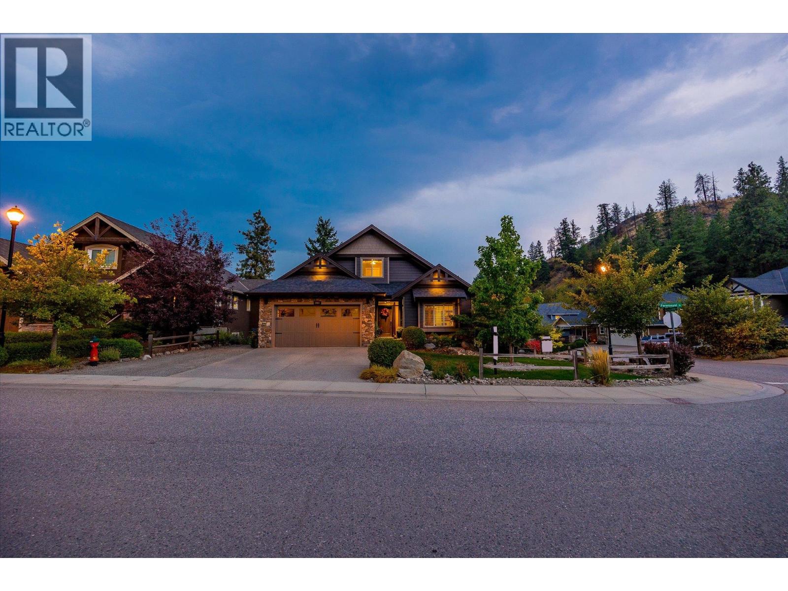  2551 Paramount Drive, West Kelowna