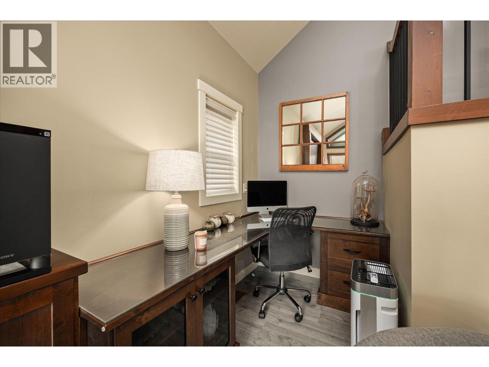  2551 Paramount Drive, West Kelowna