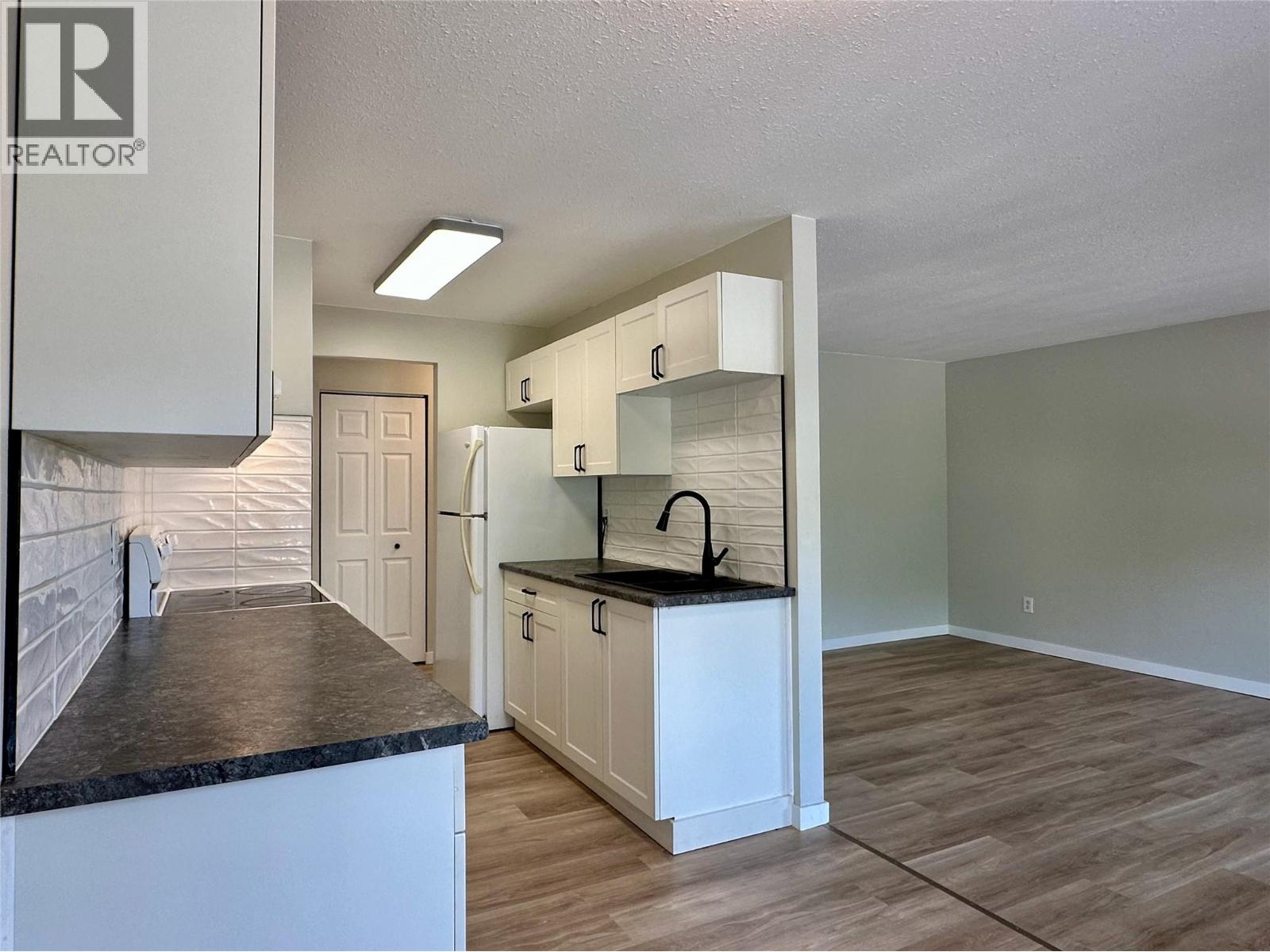 215 3505 38 Street, Vernon