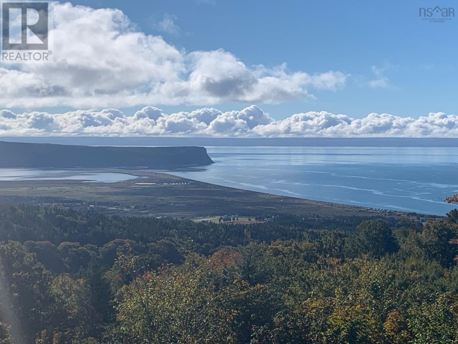 Property 17 of 33 of 629 Eatonville Road