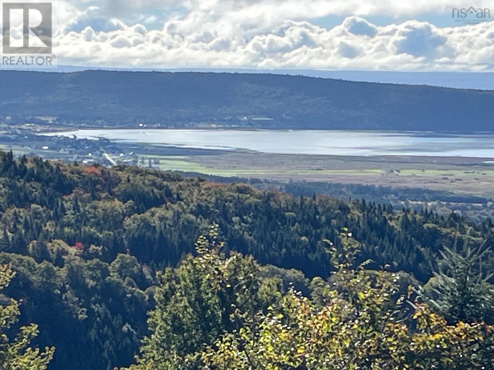 Property 30 of 33 of 629 Eatonville Road