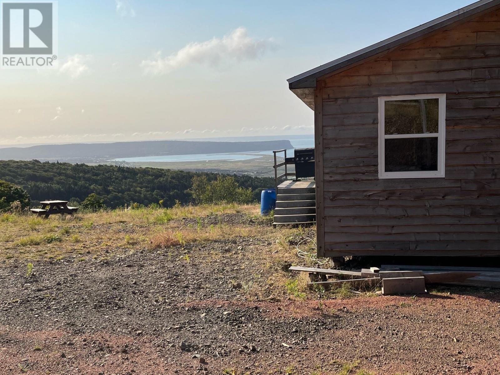 Property 8 of 33 of 629 Eatonville Road