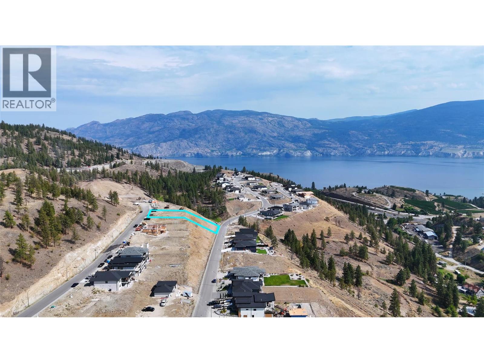 17593 Dickinson Place, Summerland