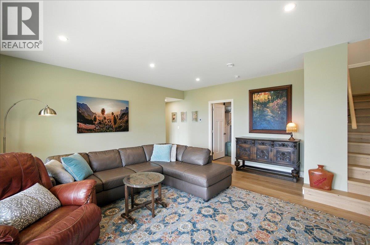 320 Mountain View Drive, Nelson