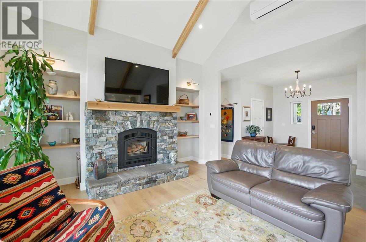 320 Mountain View Drive, Nelson