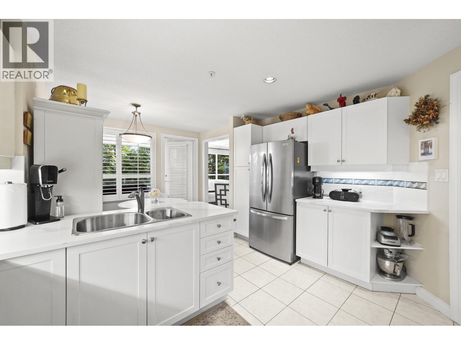 #204-1250 55 Street, Delta