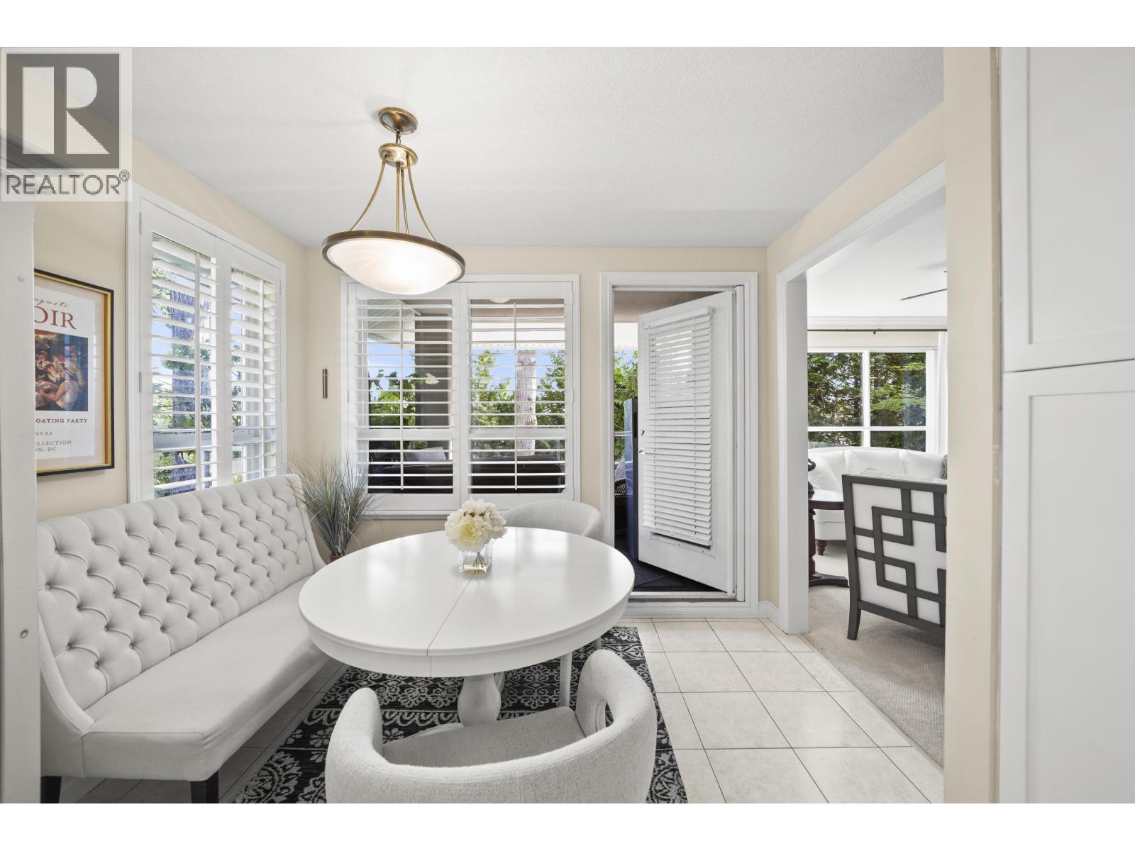 #204-1250 55 Street, Delta
