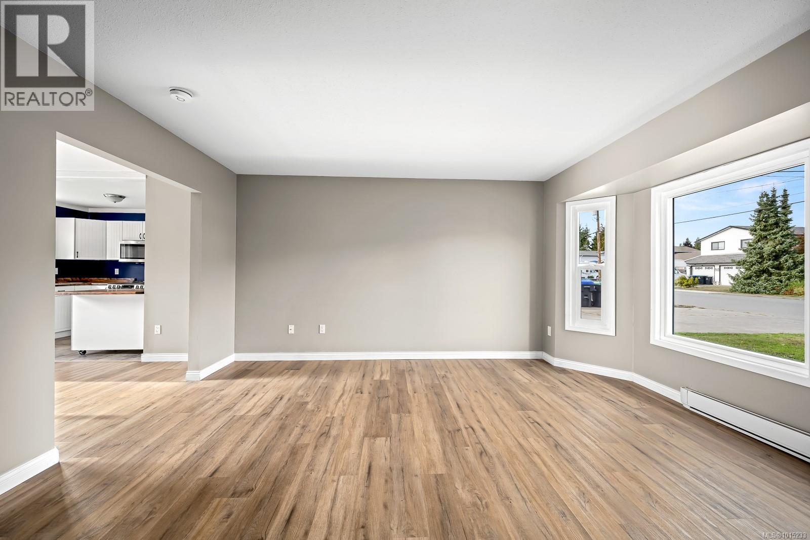 2391 Tull Ave, Courtenay