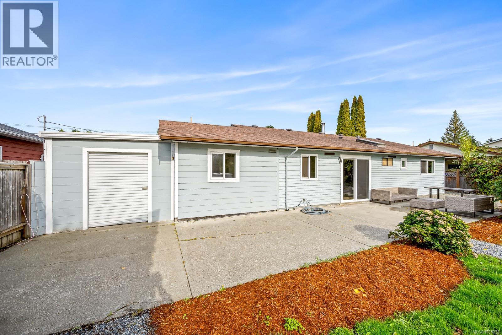 2391 Tull Ave, Courtenay
