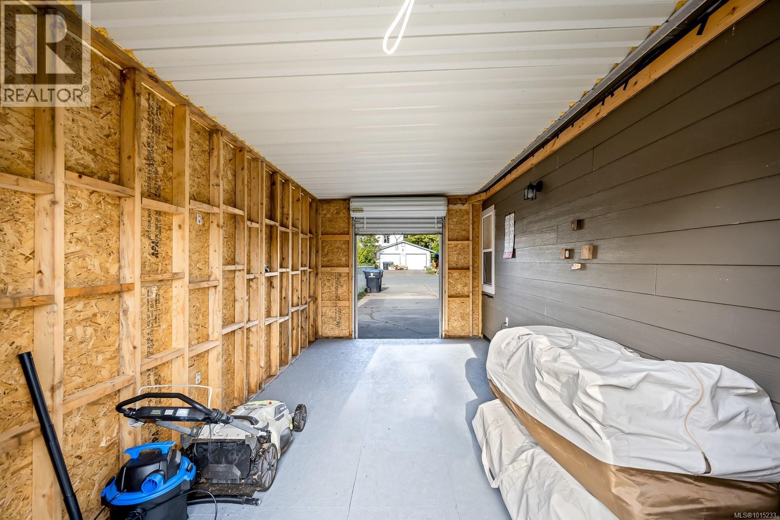 2391 Tull Ave, Courtenay