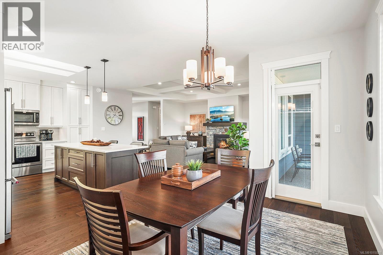 436 Ridgefield Dr, Parksville
