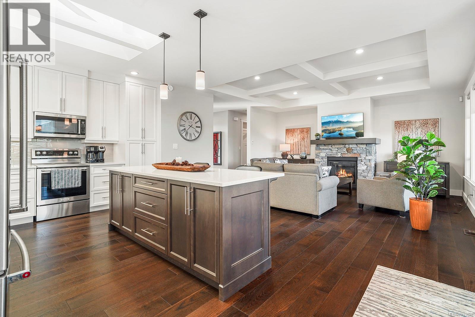 436 Ridgefield Dr, Parksville