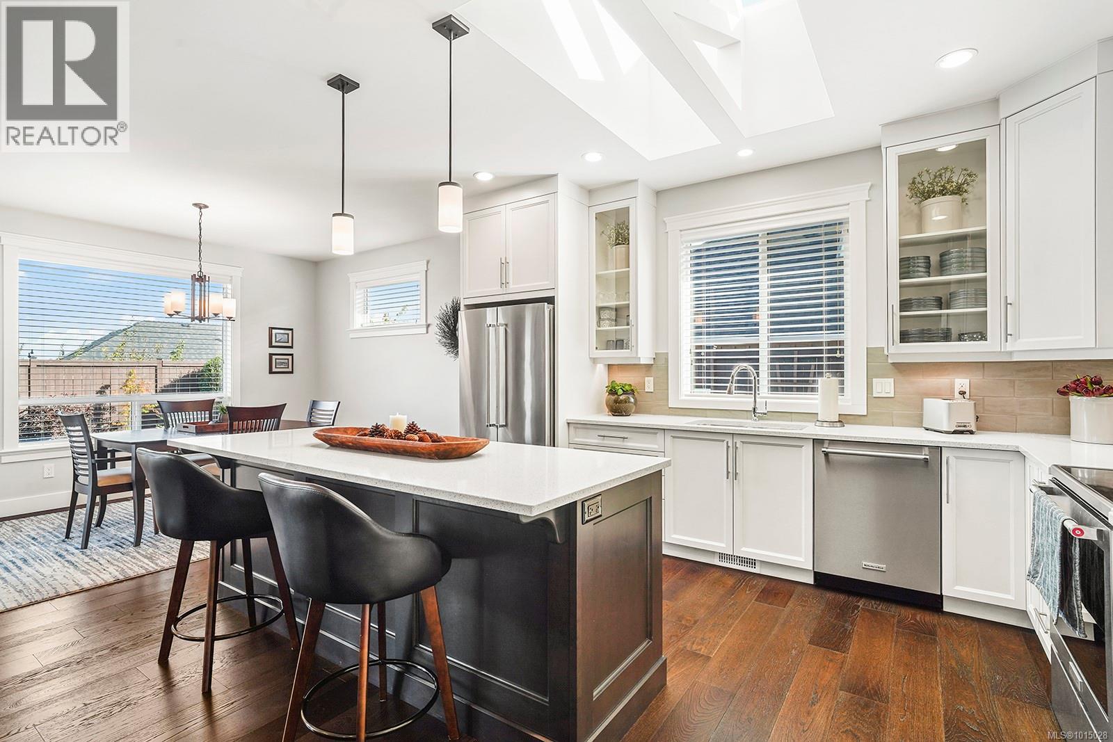 436 Ridgefield Dr, Parksville