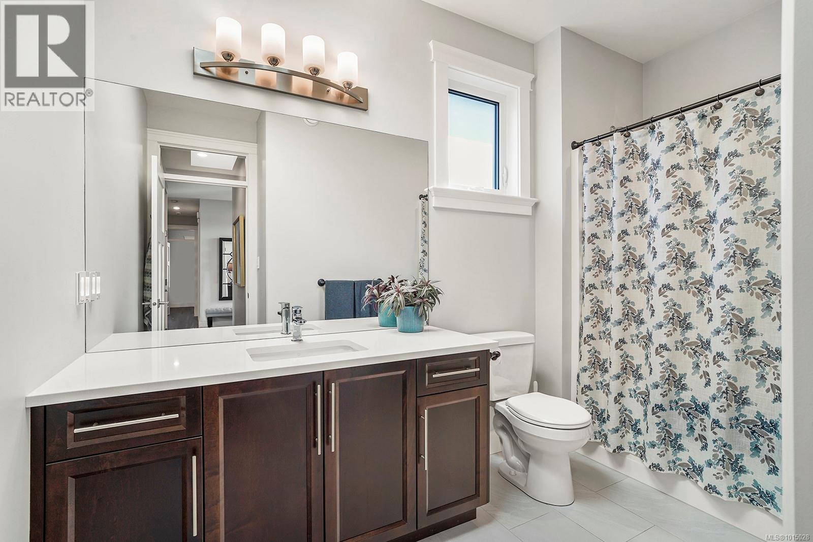 436 Ridgefield Dr, Parksville