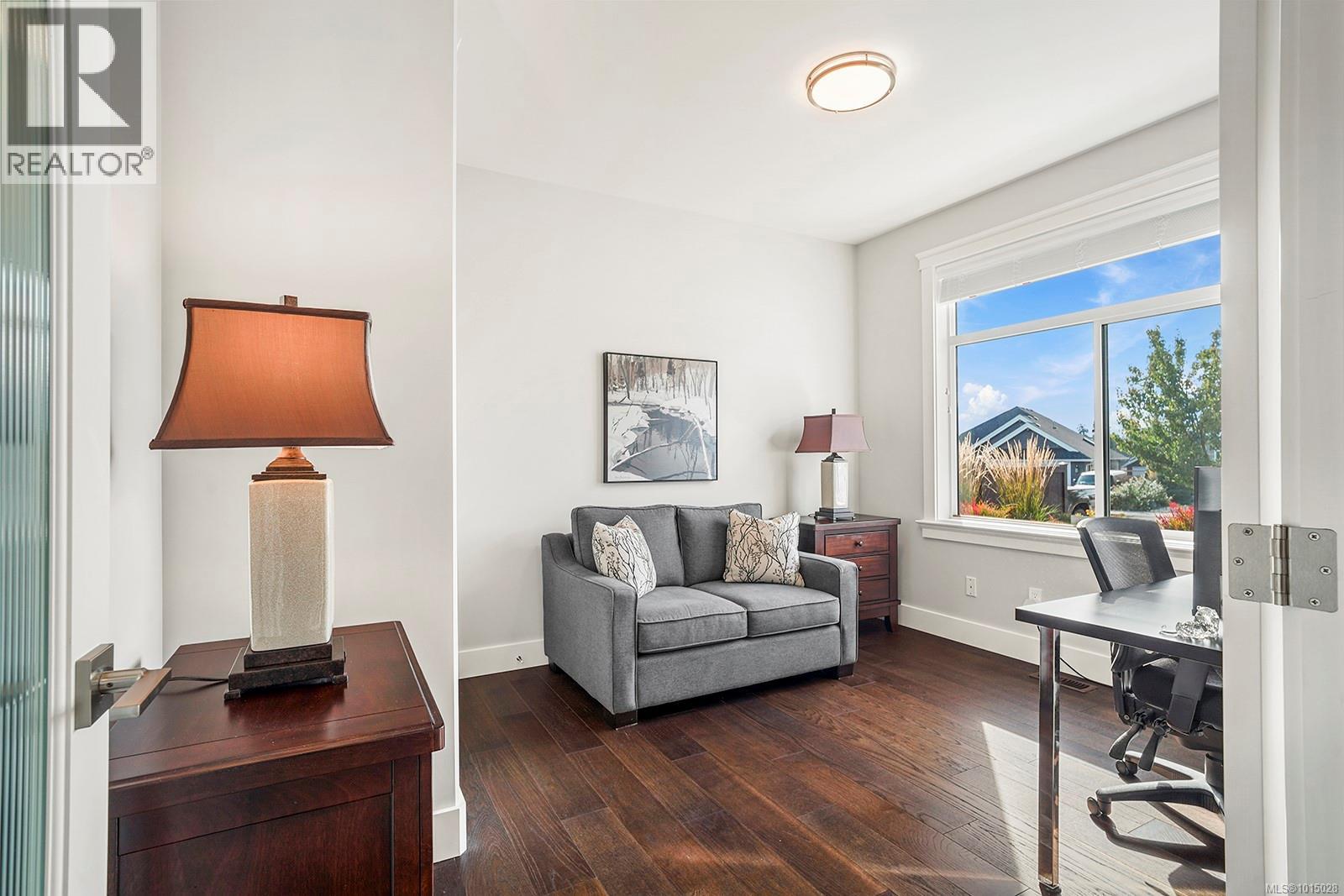 436 Ridgefield Dr, Parksville