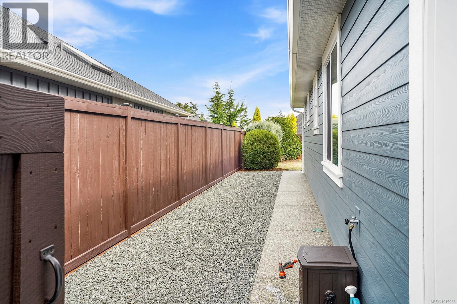 436 Ridgefield Dr, Parksville