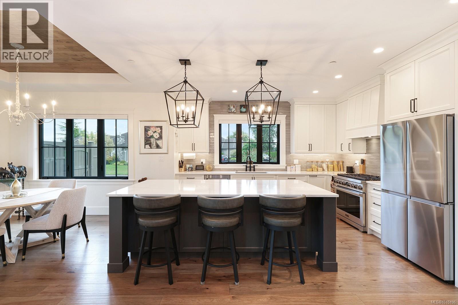 3227 Winchester Ave, Courtenay