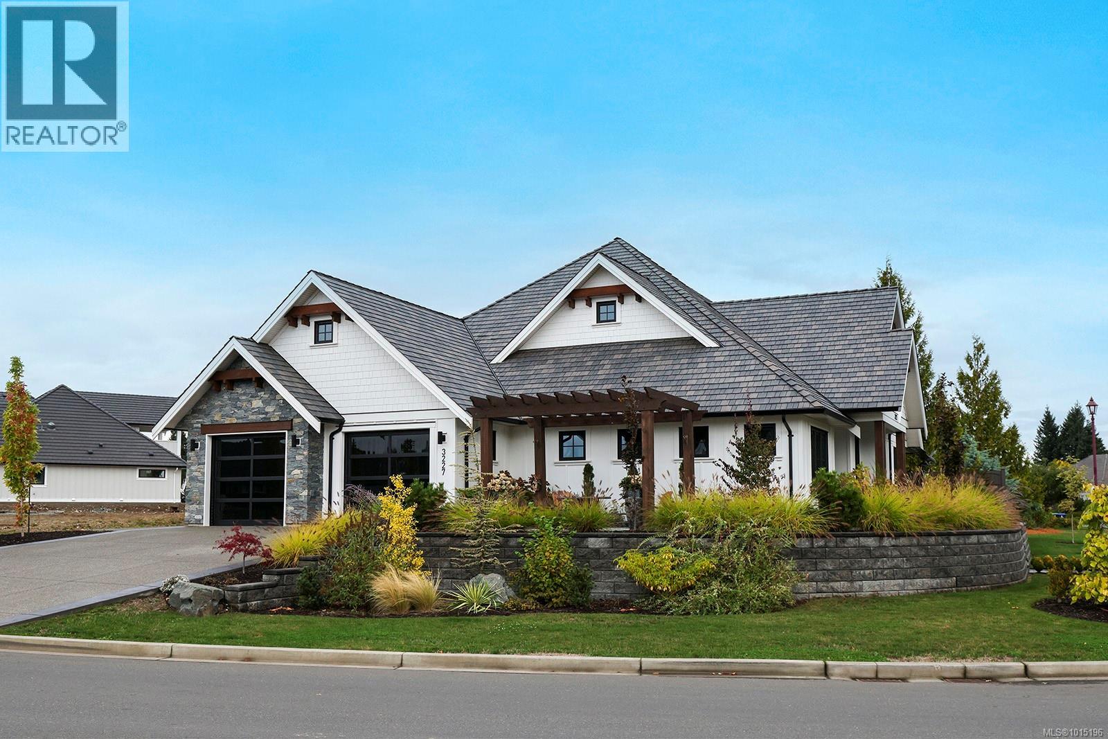 3227 Winchester Ave, Courtenay