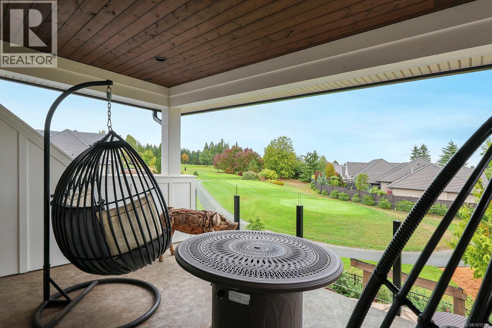 3227 Winchester Ave, Courtenay