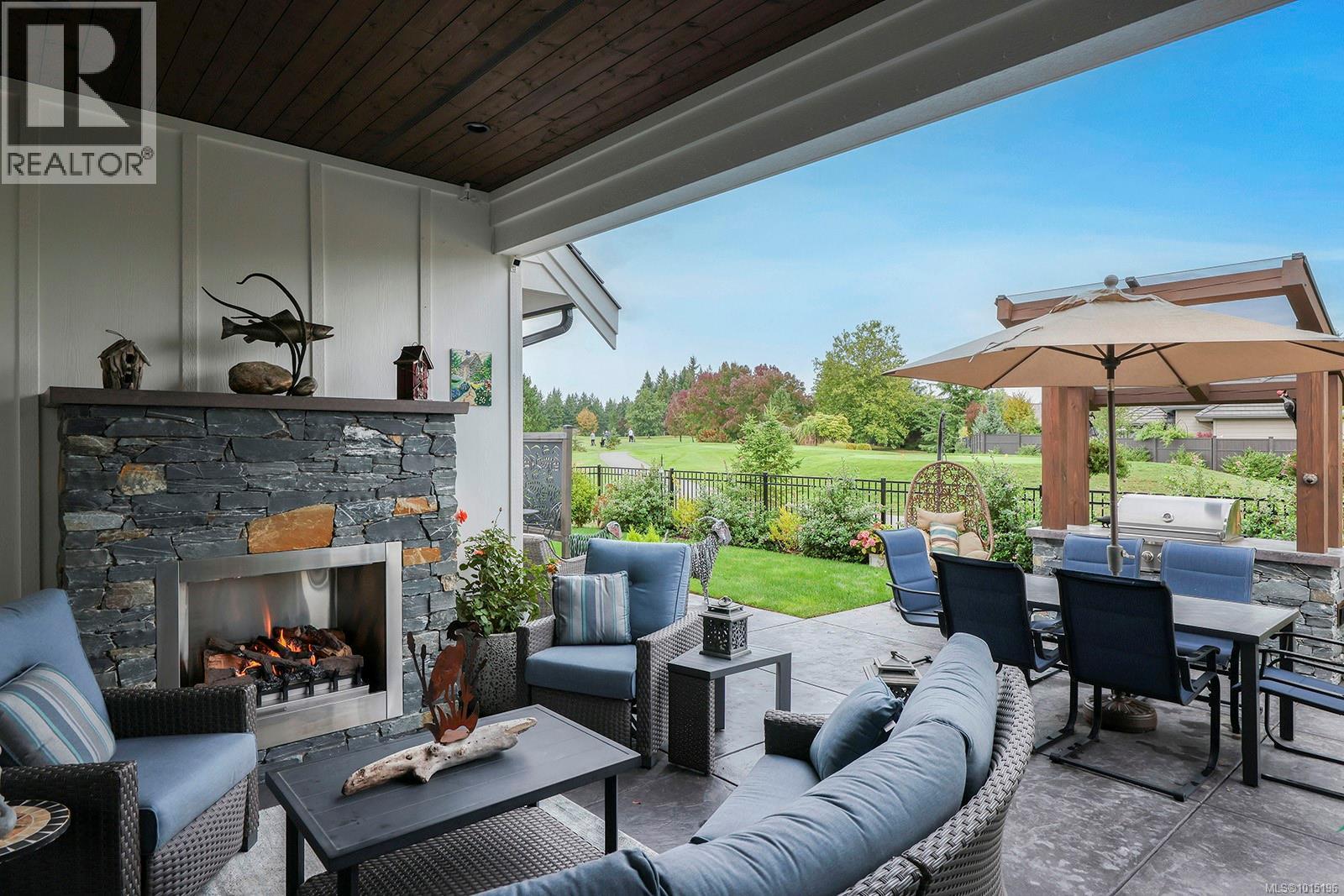 3227 Winchester Ave, Courtenay