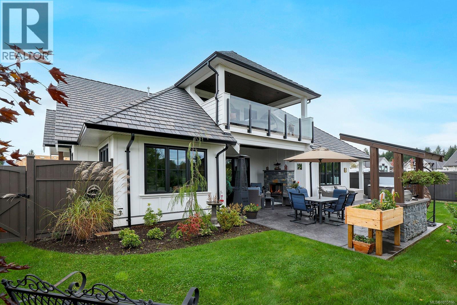 3227 Winchester Ave, Courtenay