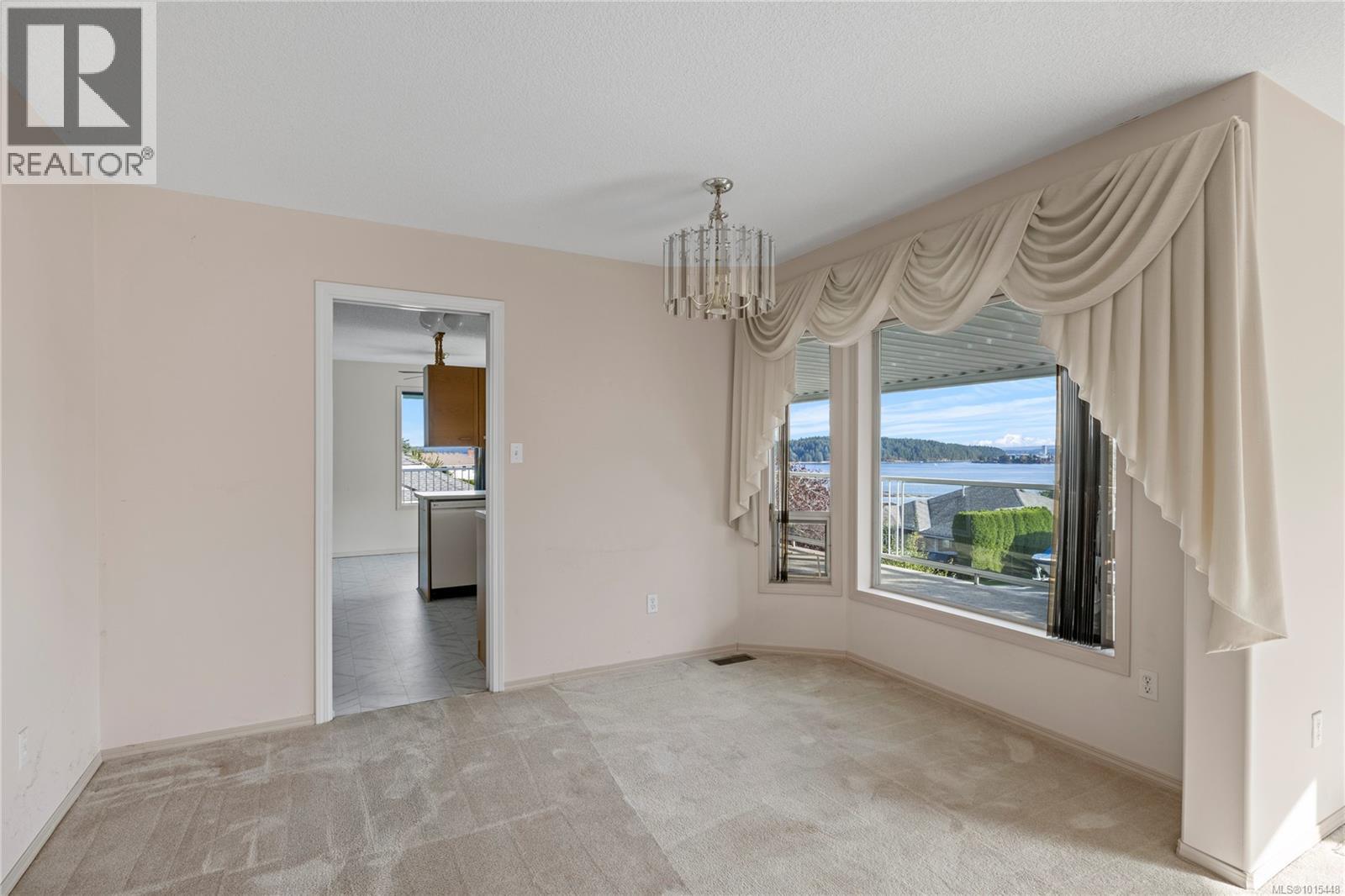 1454 Rose Ann Dr, Nanaimo