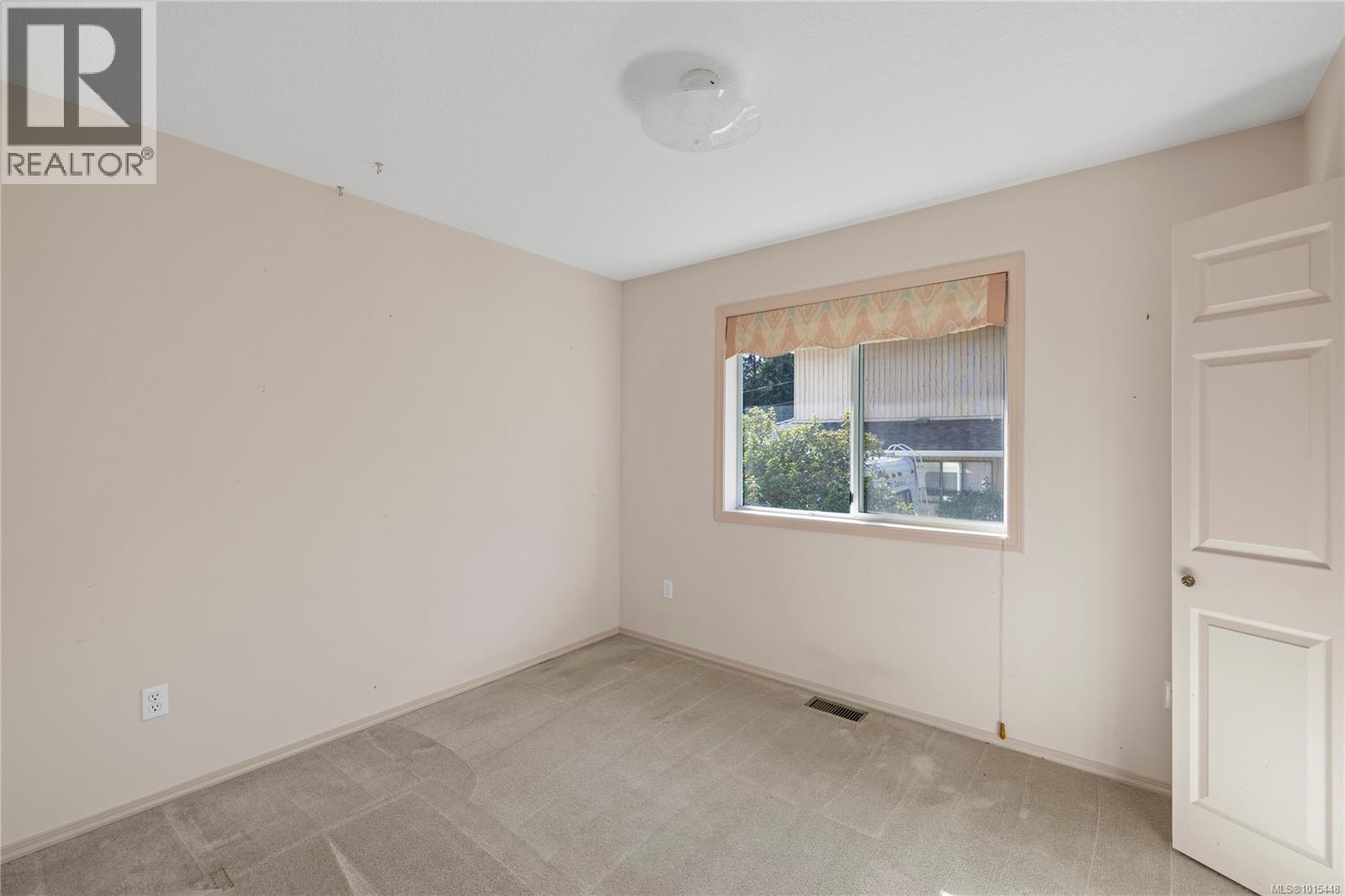 1454 Rose Ann Dr, Nanaimo