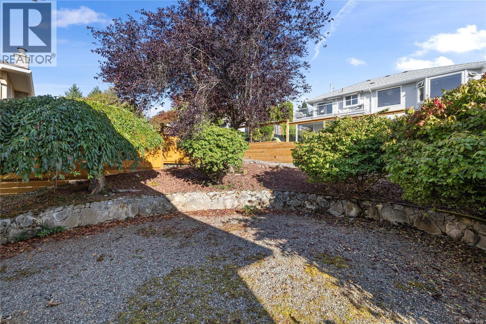 1454 Rose Ann Dr, Nanaimo