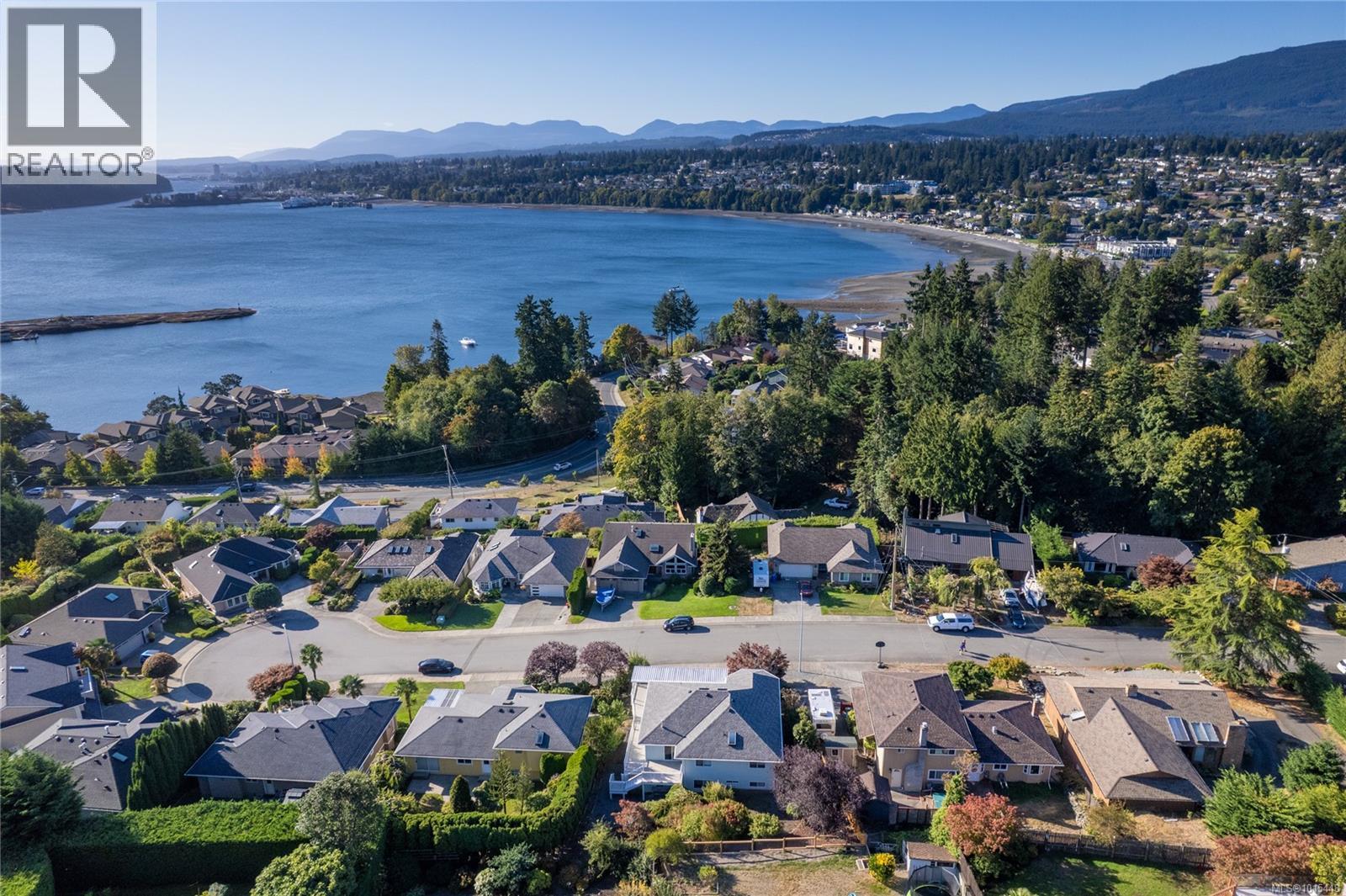 1454 Rose Ann Dr, Nanaimo