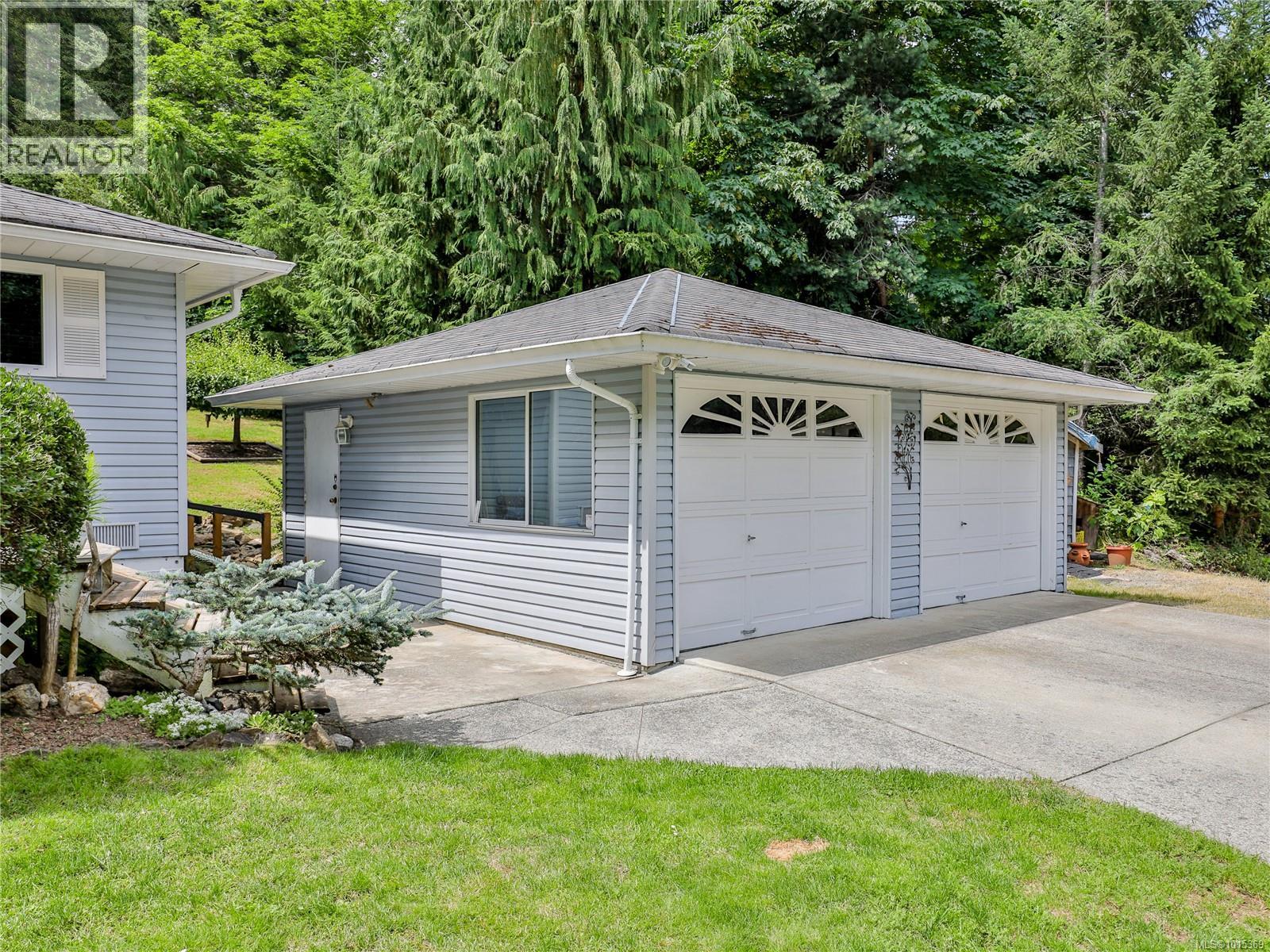 1554 Shaldor Pl, Nanaimo