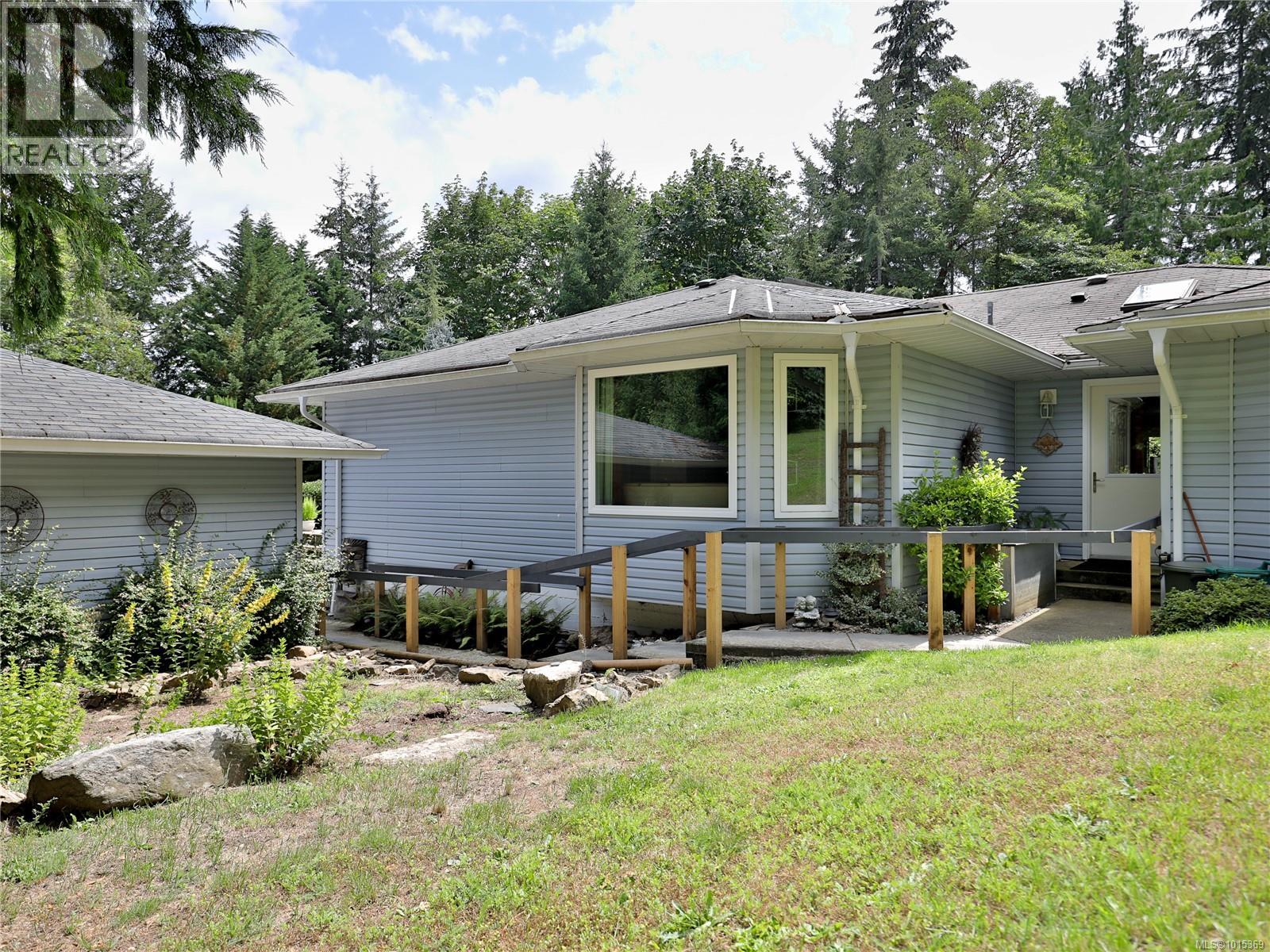 1554 Shaldor Pl, Nanaimo