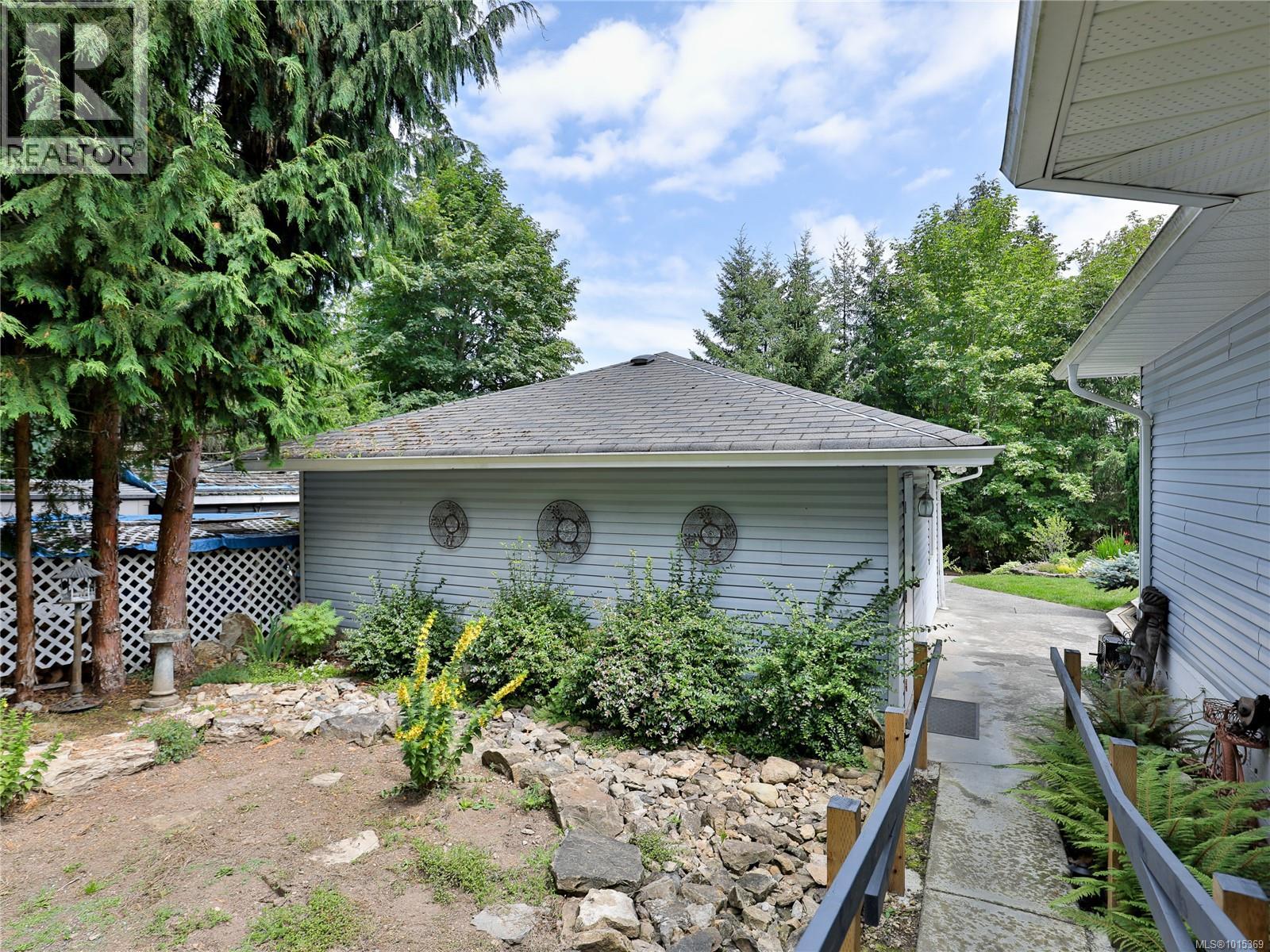 1554 Shaldor Pl, Nanaimo