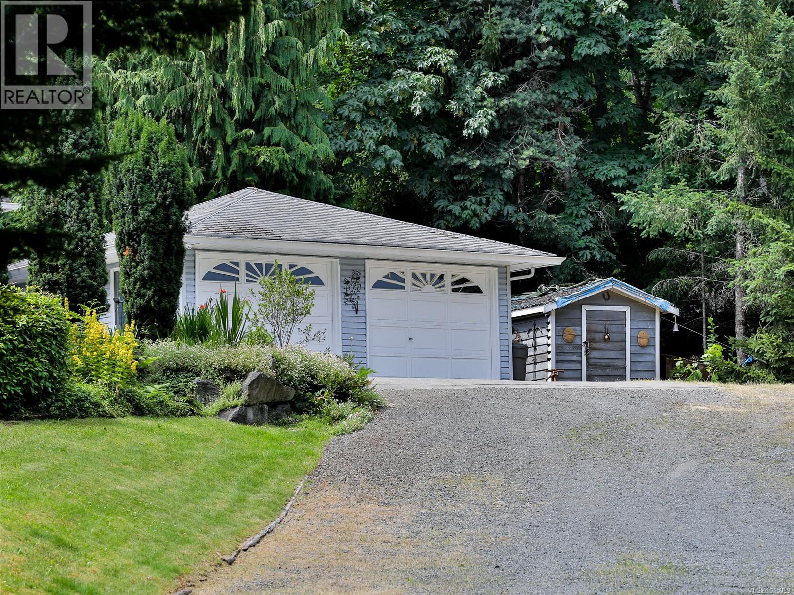 1554 Shaldor Pl, Nanaimo