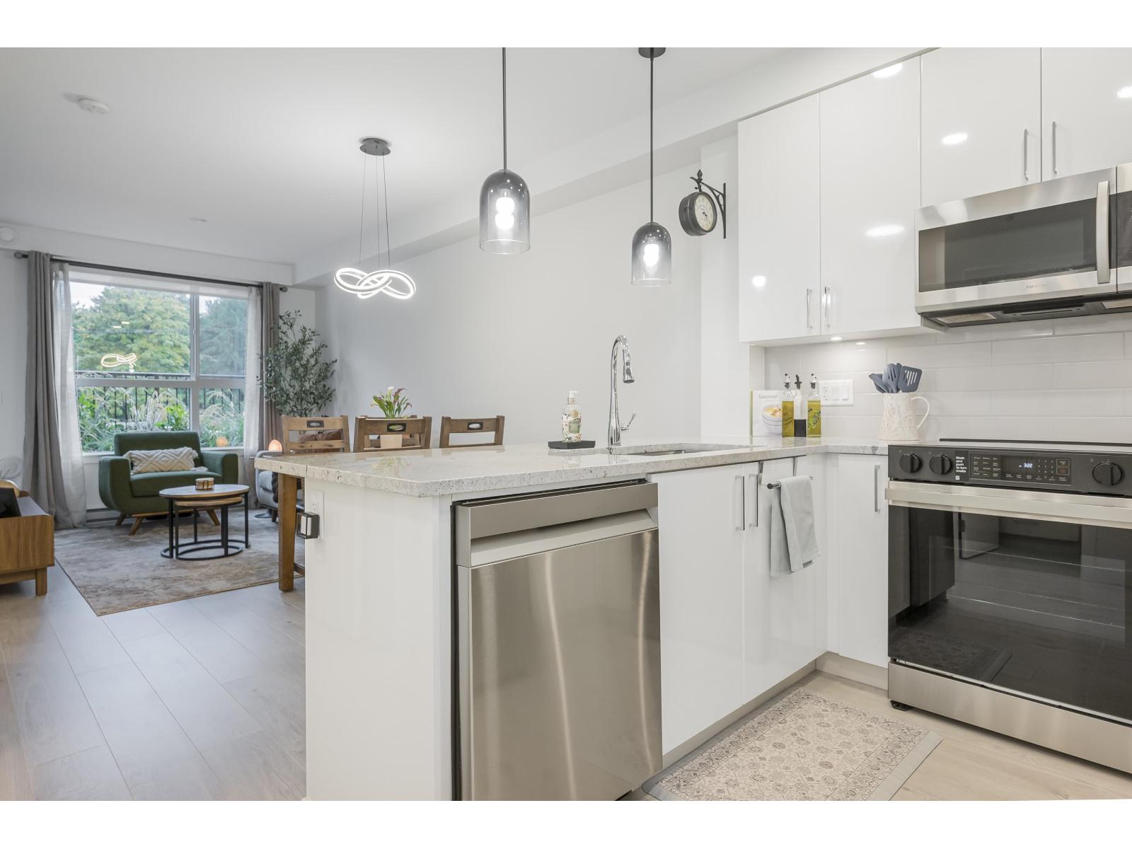 106 5504 BRYDON CRESCENT, Langley