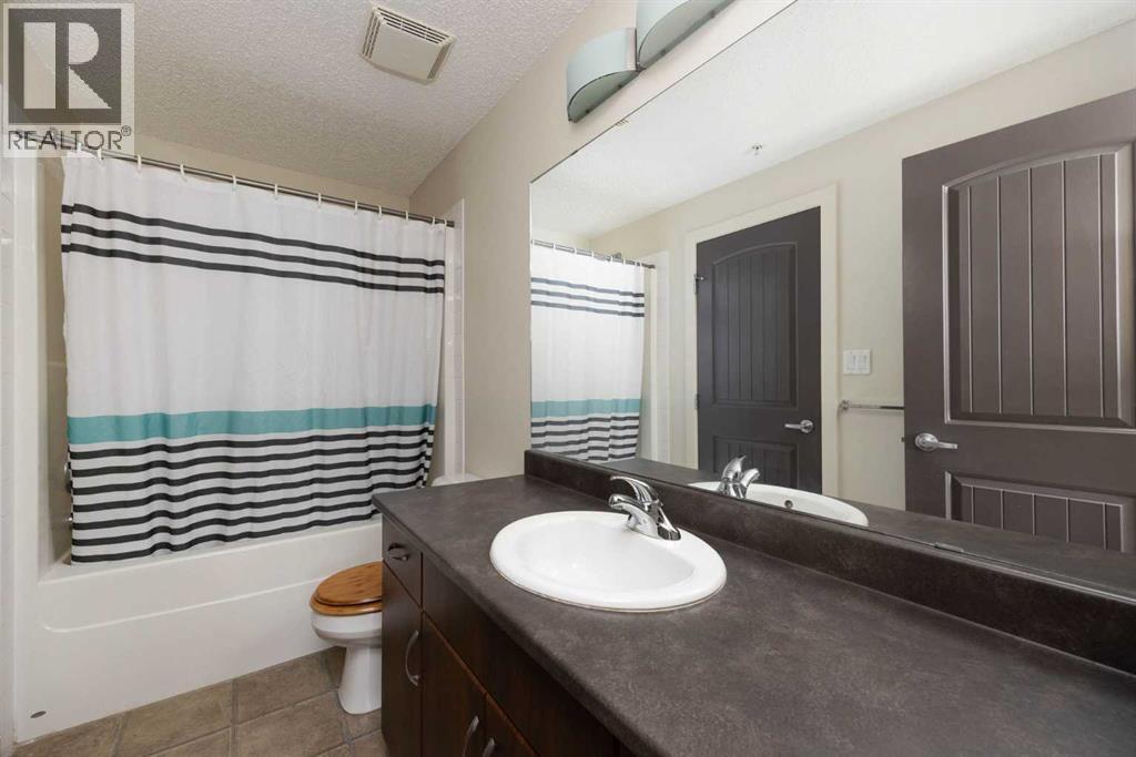 136 SANDPIPER ROAD, Fort McMurray