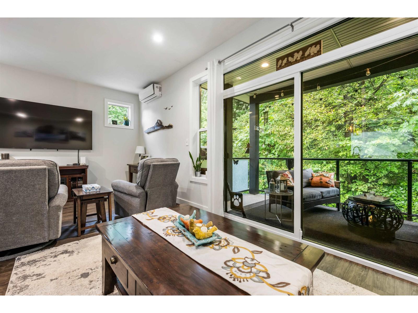 26 520 HOT SPRINGS ROAD, Harrison Hot Springs, Harrison Hot Springs