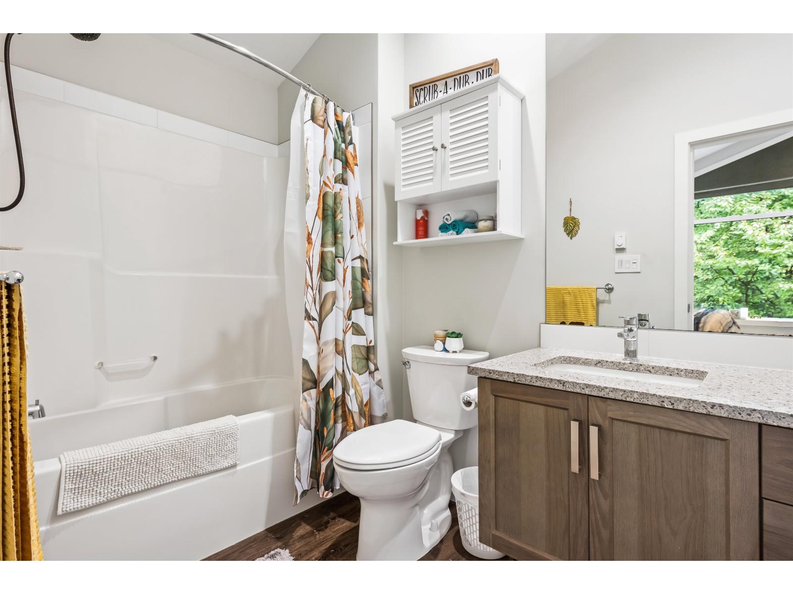 26 520 HOT SPRINGS ROAD, Harrison Hot Springs, Harrison Hot Springs