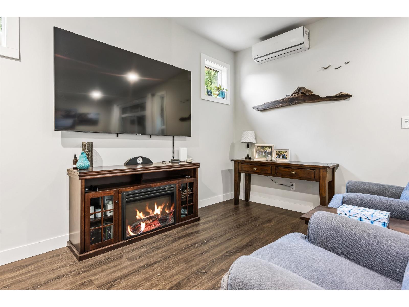 26 520 HOT SPRINGS ROAD, Harrison Hot Springs, Harrison Hot Springs