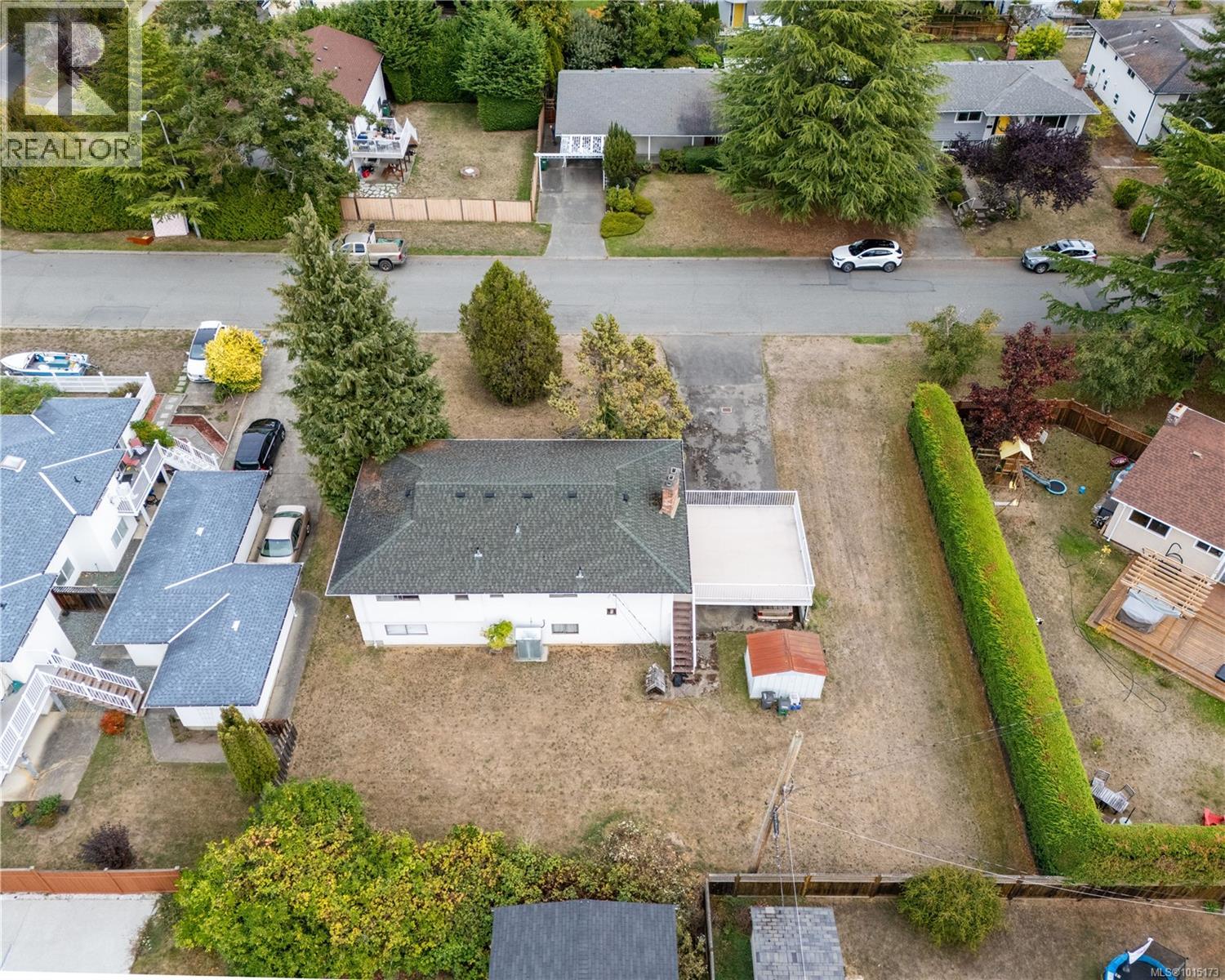  1805 Fairburn Drive, Saanich