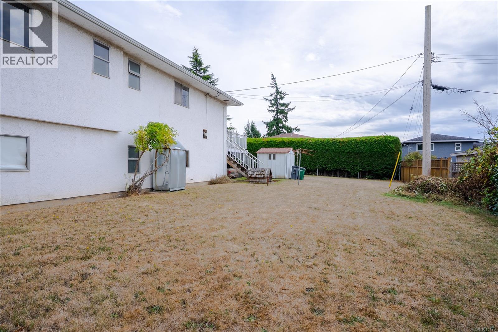  1805 Fairburn Drive, Saanich