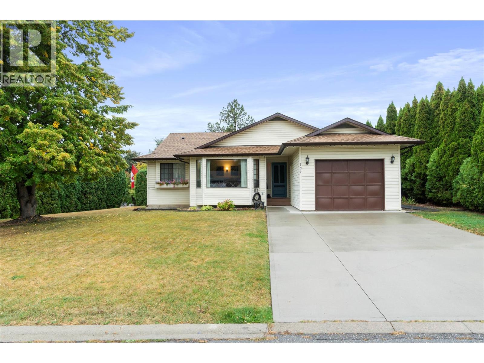131 15 Street NE, Salmon Arm