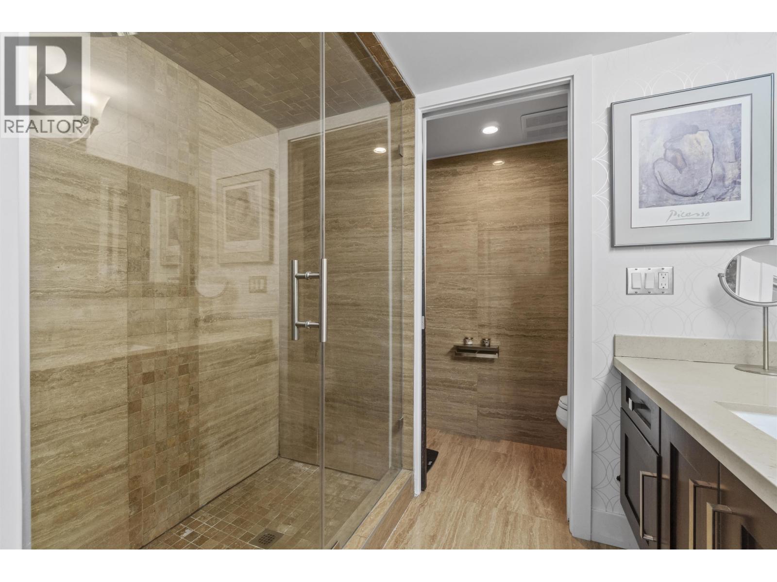 1901 1250 QUAYSIDE DRIVE, New Westminster