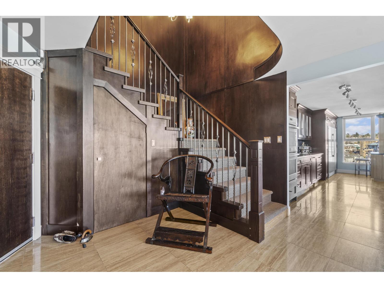 1901 1250 QUAYSIDE DRIVE, New Westminster