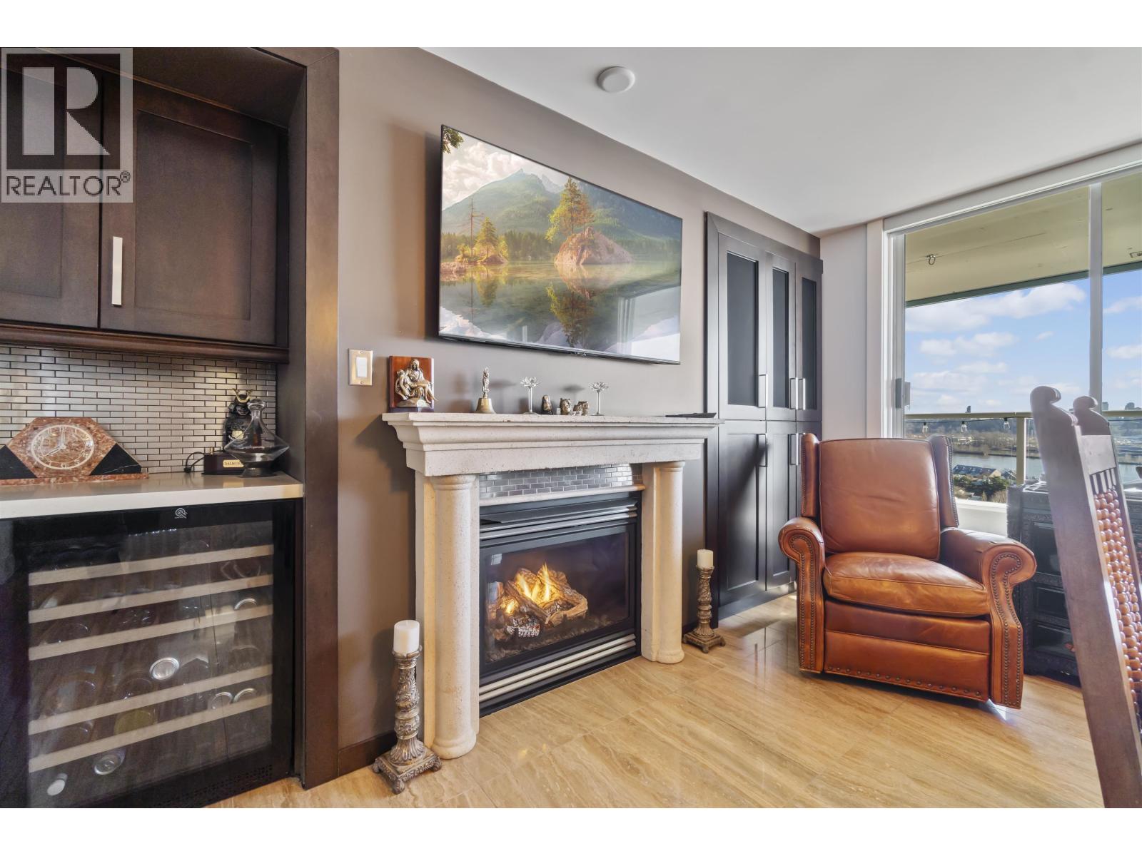 1901 1250 QUAYSIDE DRIVE, New Westminster