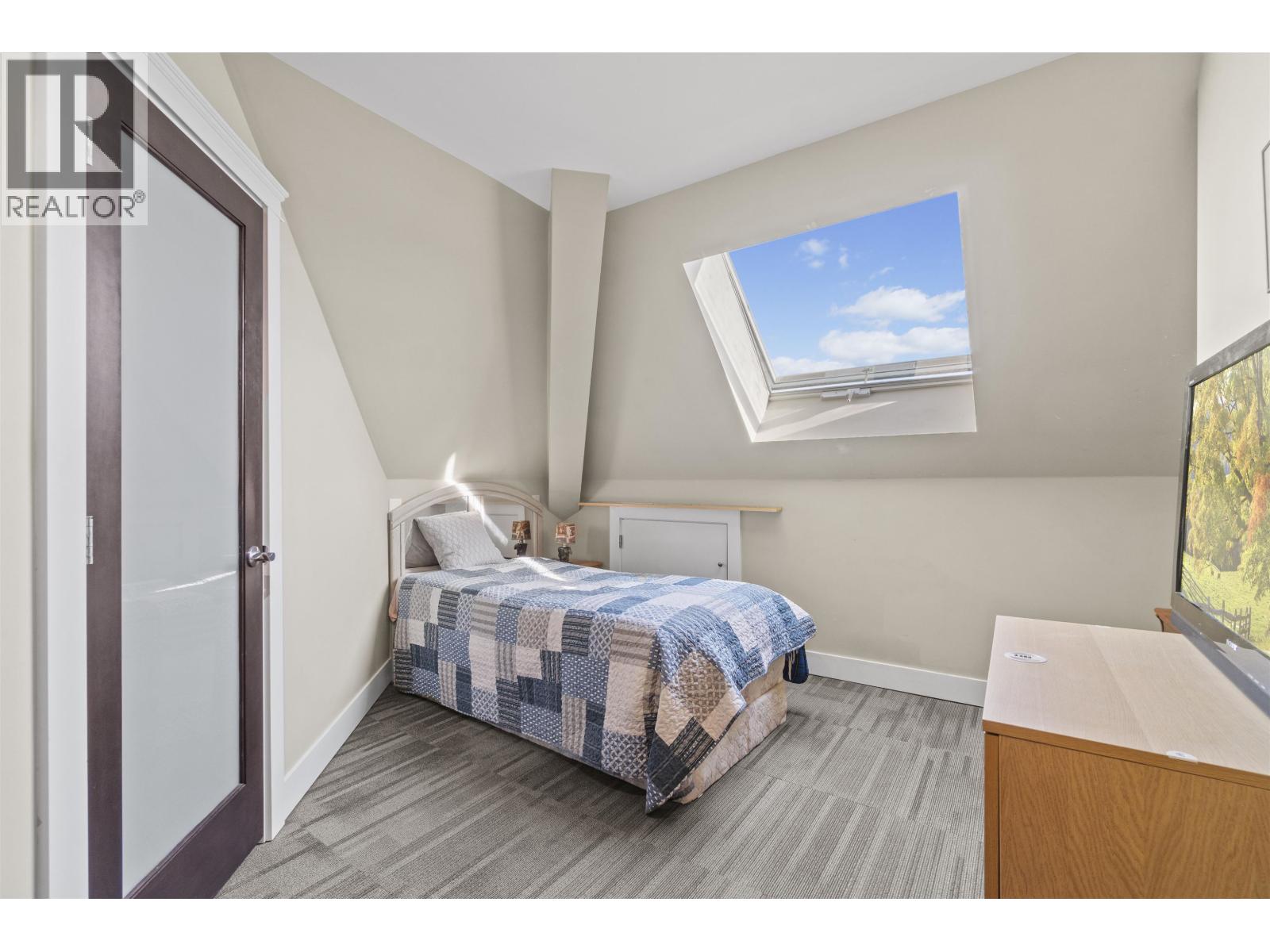 1901 1250 QUAYSIDE DRIVE, New Westminster