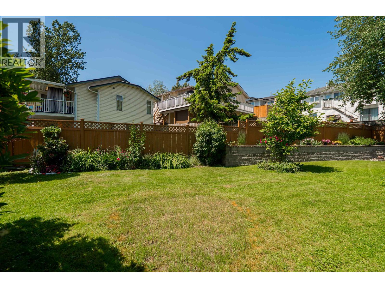 107 22515 116 AVENUE, Maple Ridge