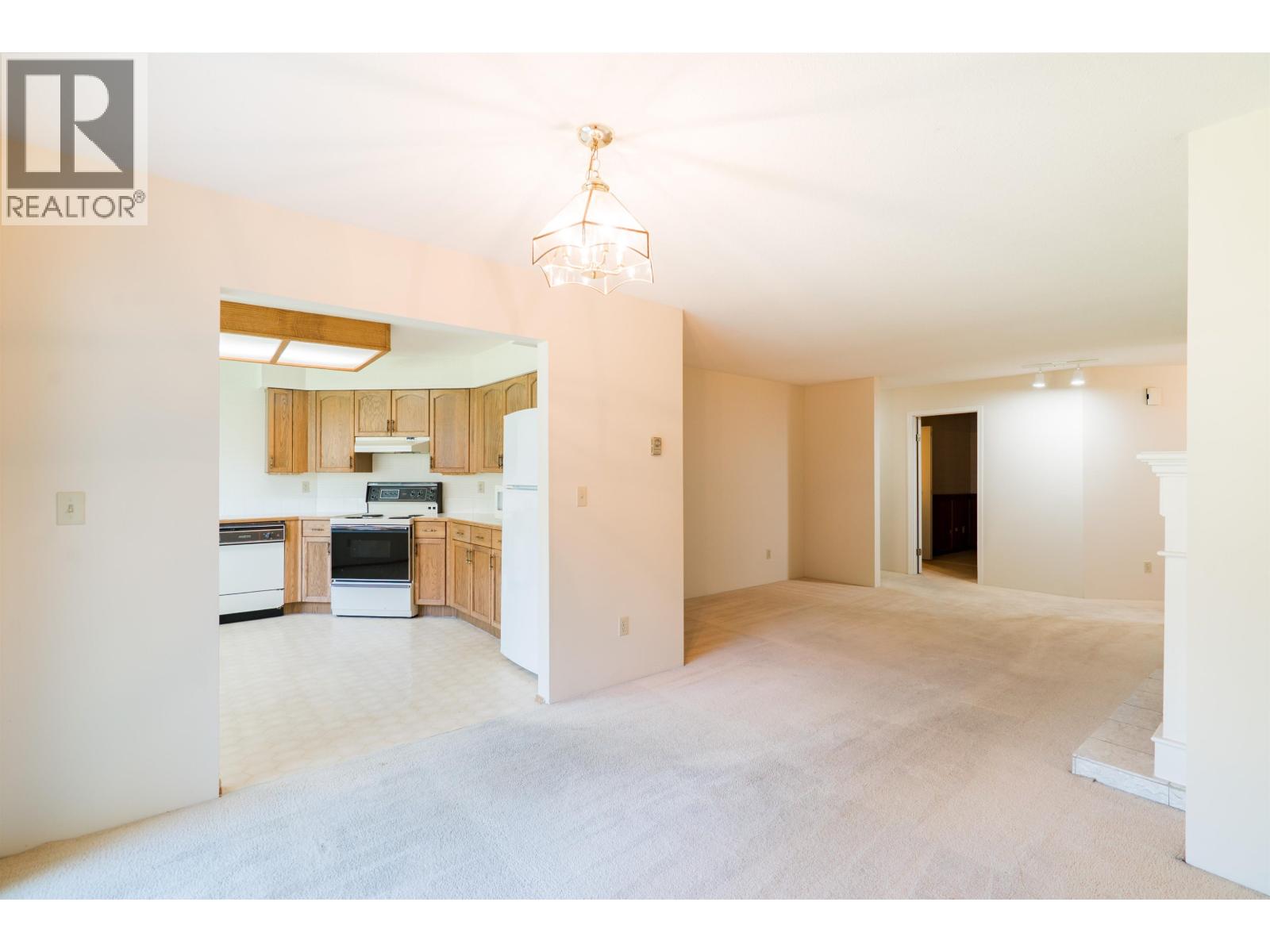107 22515 116 AVENUE, Maple Ridge