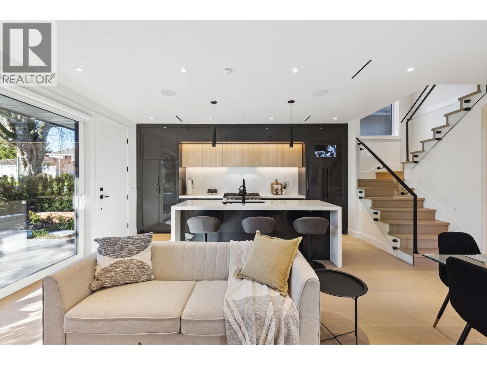 1 3081 WEST 14TH AVENUE, Vancouver