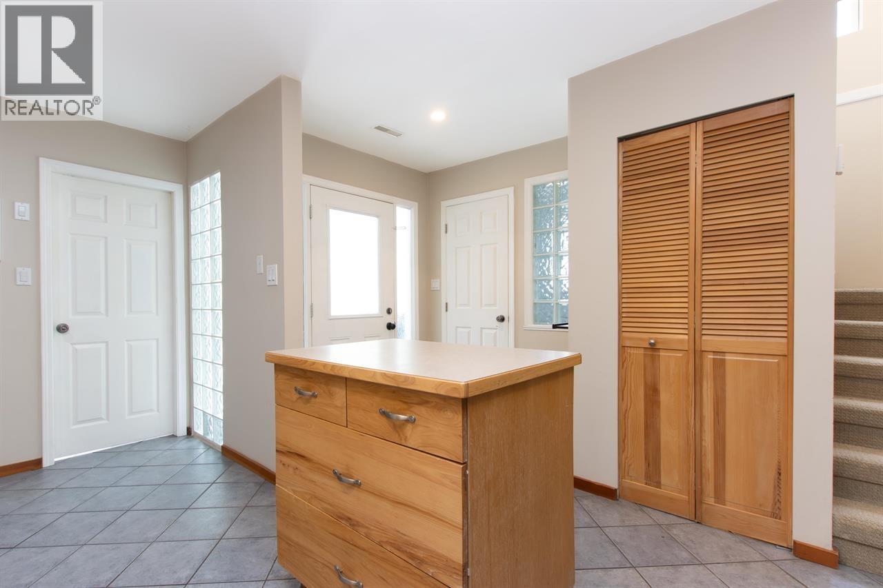 39828 NO NAME ROAD, Squamish