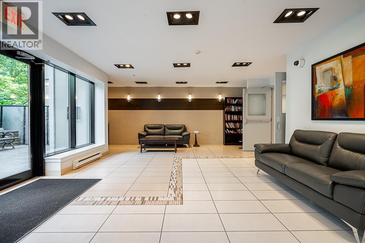 213 2478 WELCHER AVENUE, Port Coquitlam
